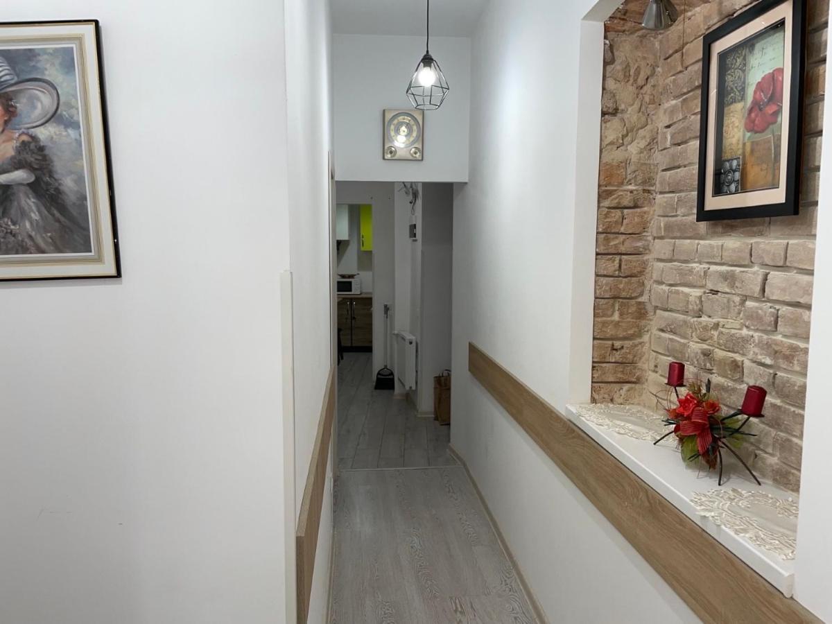 Вірменська 8 Leópolis Exterior foto